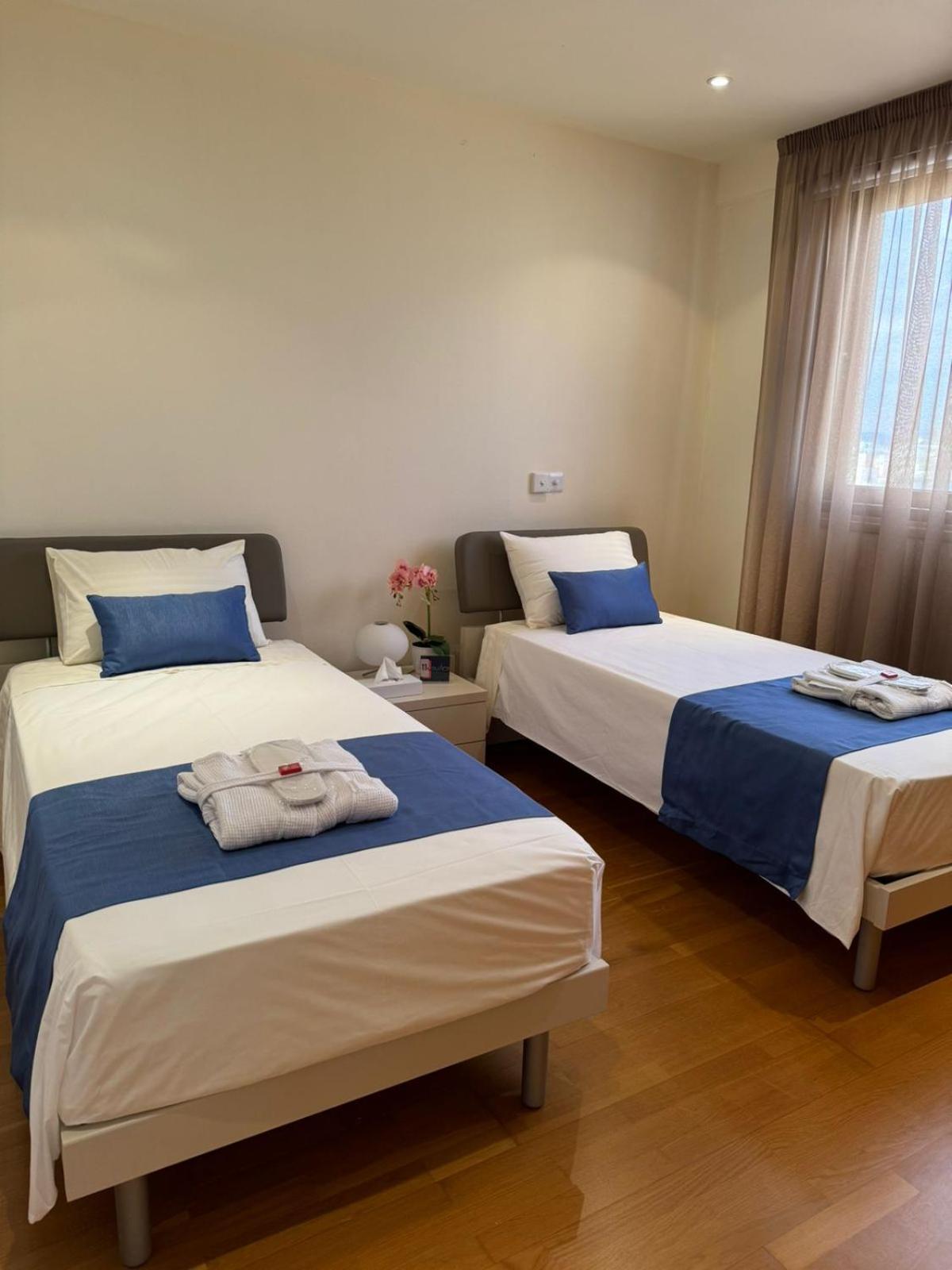 11 Suites - Golden Sunrise Suite Larnaca Chambre photo