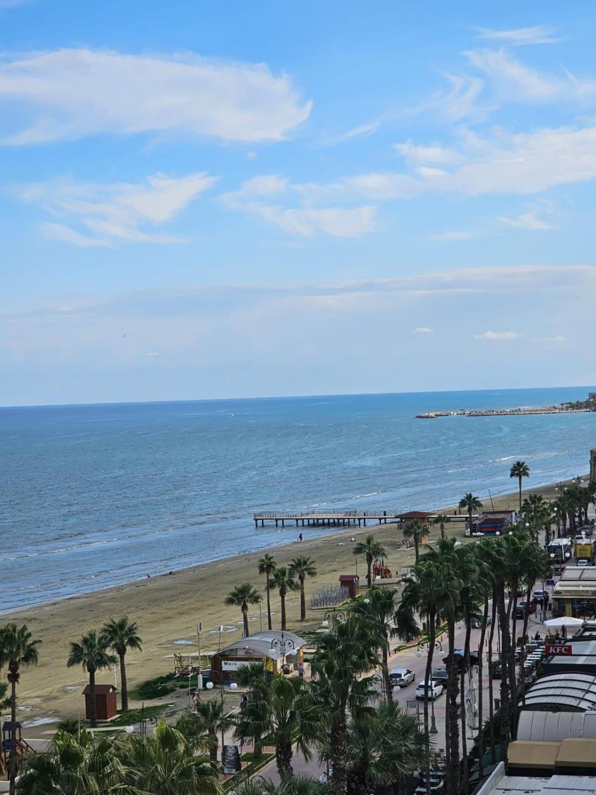 11 Suites - Golden Sunrise Suite Larnaca Chambre photo